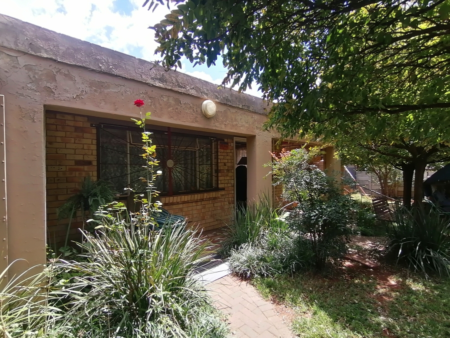 3 Bedroom Property for Sale in Stilfontein Ext 4 North West
